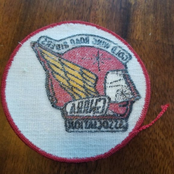 Rare Honda GWRRA Biker Patch Vest Badge Emblem Red And White Gold Wing Road Ride - Picture 2 of 2